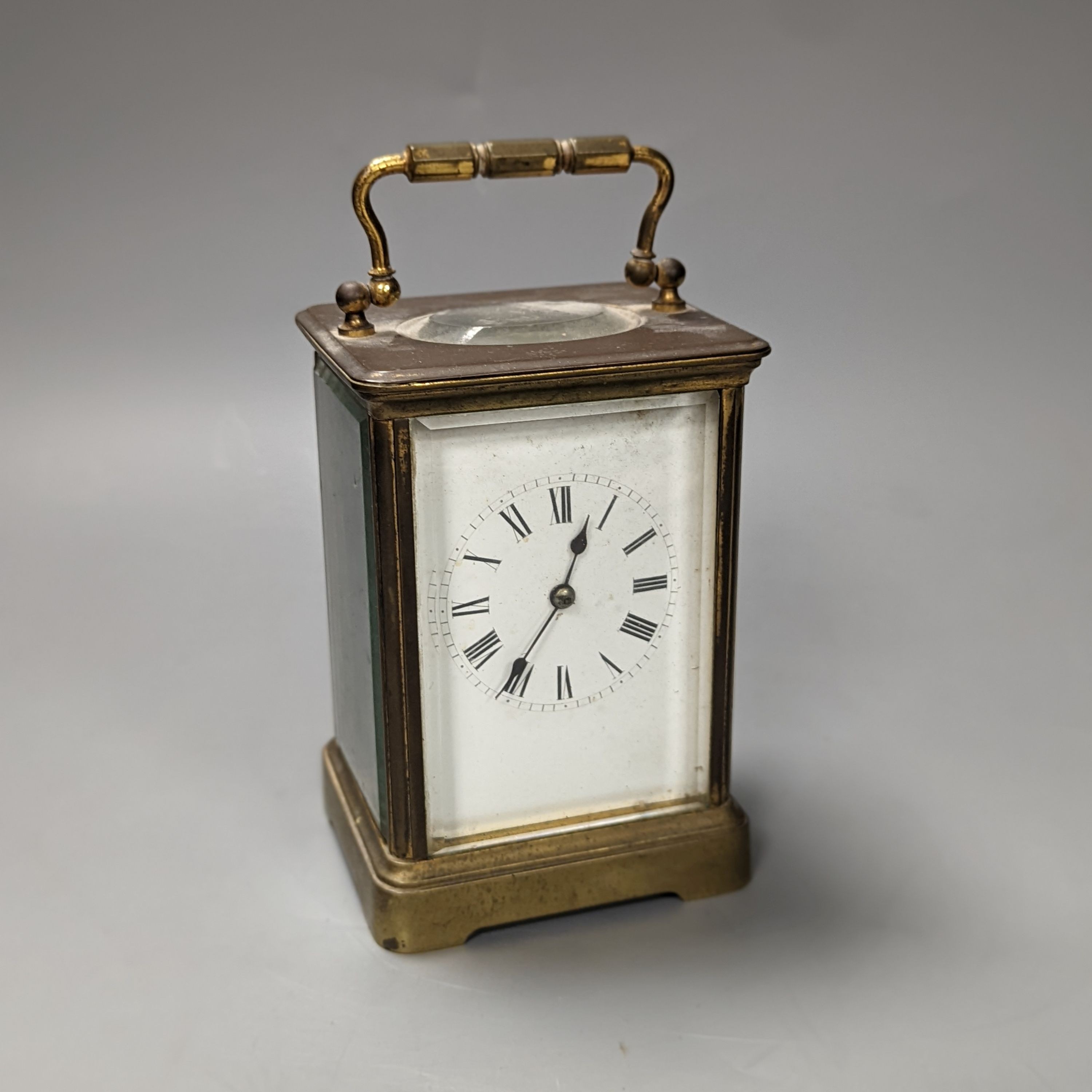 A French brass carriage timepiece 15cm